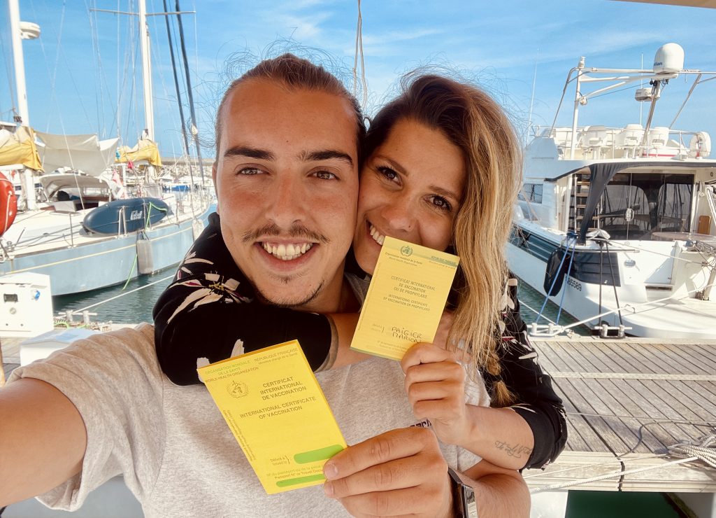 vaccins tour du monde